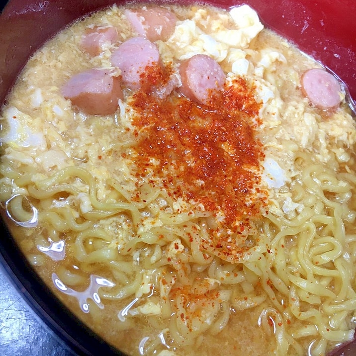 子供が好きなウインナーと卵のインスタントラーメン レシピ 作り方 By Toku Jiro 0707 楽天レシピ 子供が好きなウインナーと卵のインスタントラーメン レシピ 作り方 By Toku Jiro 0707 楽天レシピ
